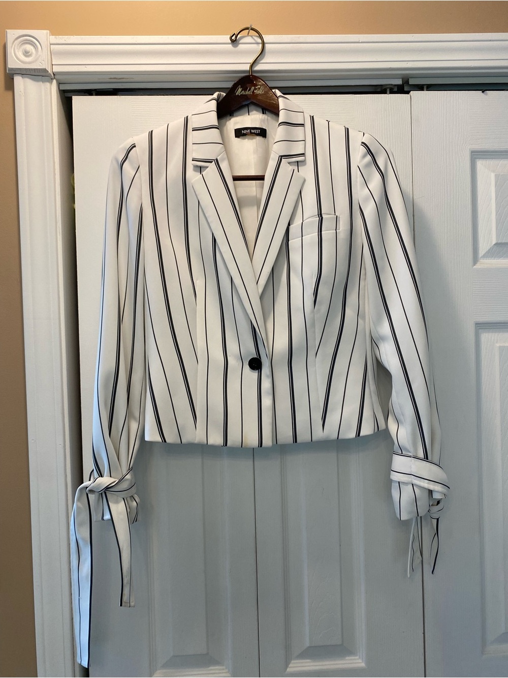Nine West White Blazer with Black Pinstripes and Tie Cuffs